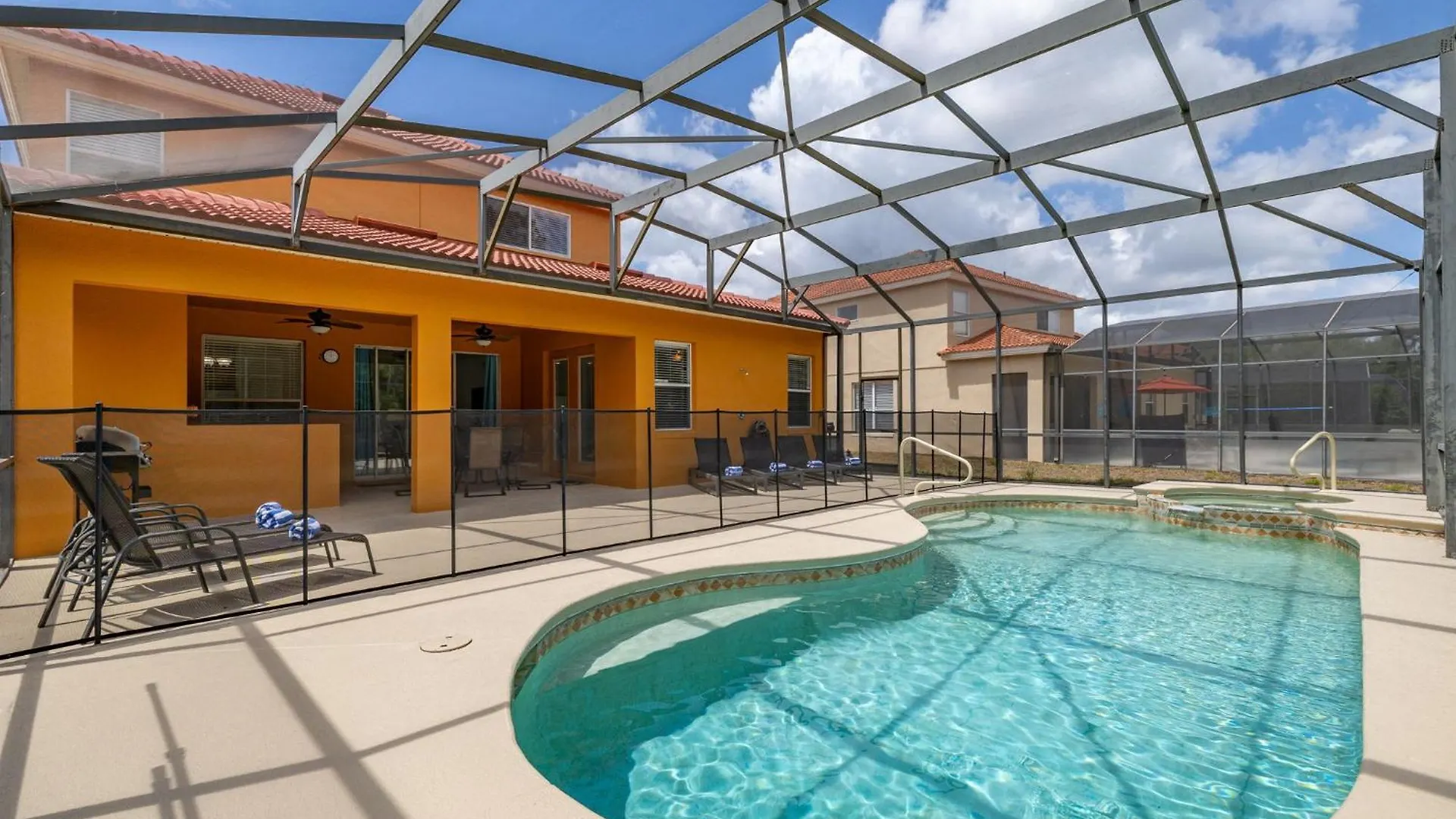 5 Bedroom Home Watersong Resort Davenport