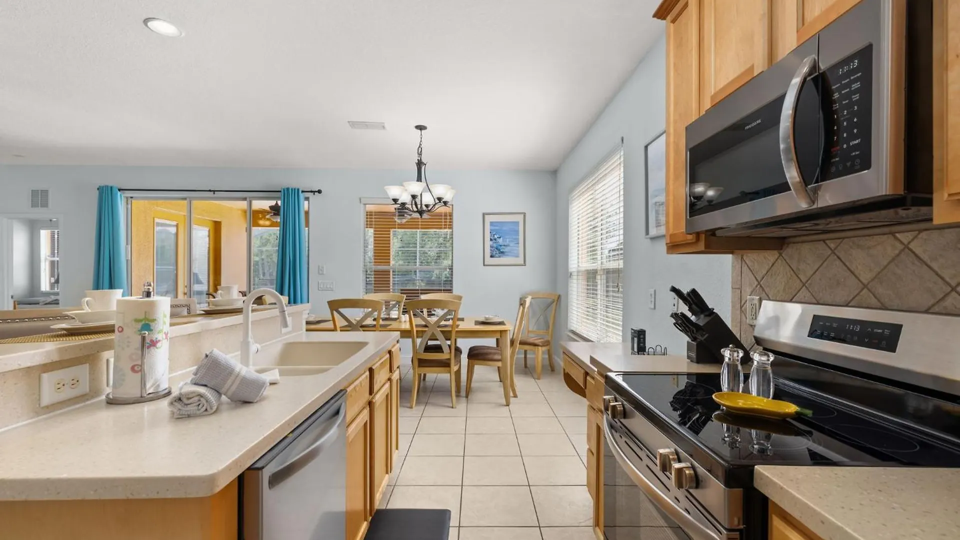 5 Bedroom Home Watersong Resort Davenport Holiday home